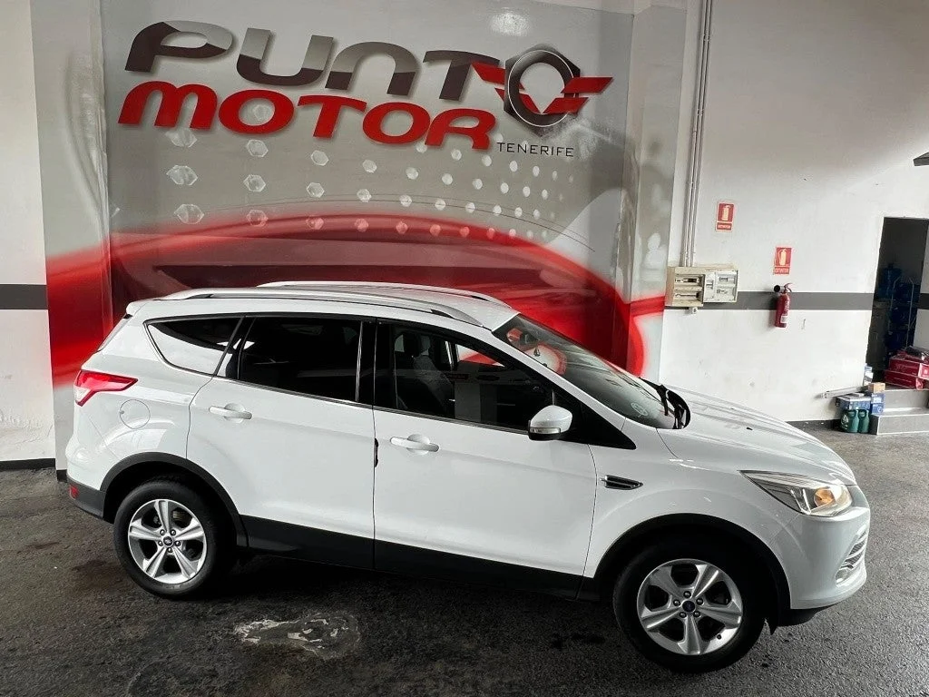 FORD Kuga 2.0TDCi Titanium 4x4 140 - Imagen 3