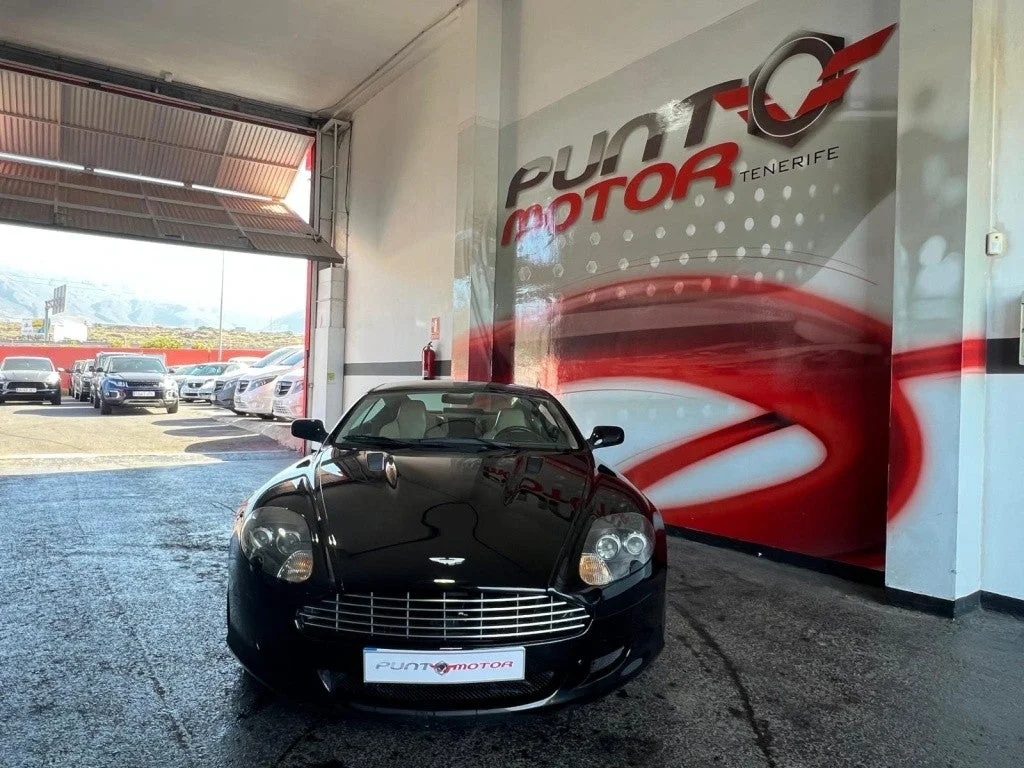 ASTON MARTIN DB9 Volante Aut. - Imagen 2